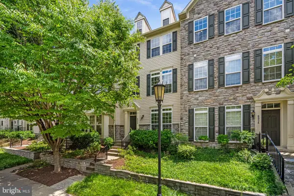6926 Red Clay Frg #8, ELKRIDGE, MD 21075
