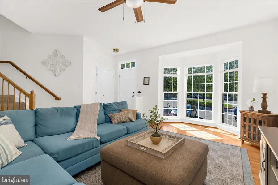 8719 Lasalle Ct, Ellicott City, MD 21043 - #2