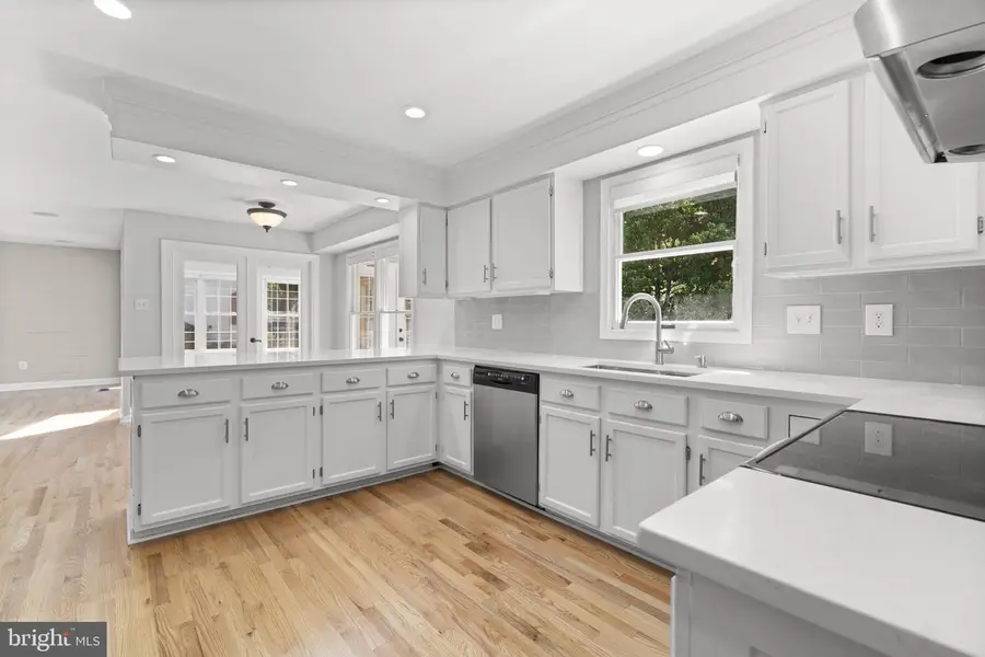 3131 Kings Ct, Ellicott City, MD 21042 - #2