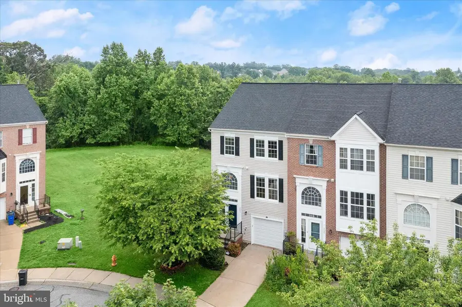 8822 Stonehouse Dr, Ellicott City, MD 21043 - #2