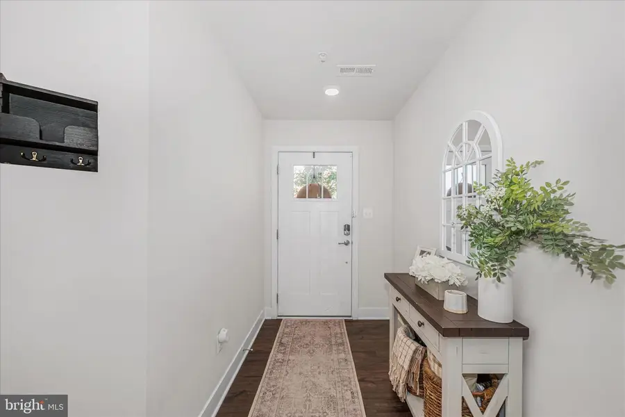 7963 Potter Pl, Elkridge, MD 21075 - #3