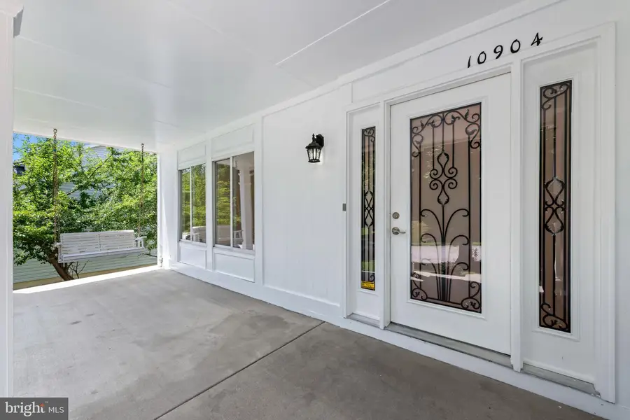 10904 Kathleen Ct, Columbia, MD 21044 - #2