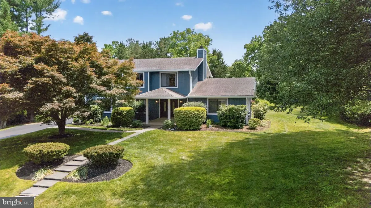6620 Prestwick Dr, Highland, MD 20777 - #1