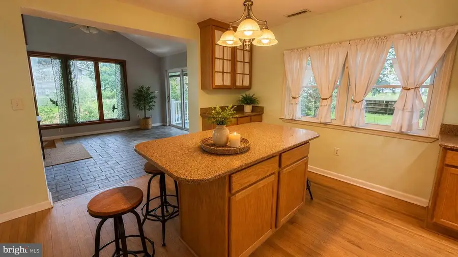10861 Hilltop Ln, Columbia, MD 21044 - #3