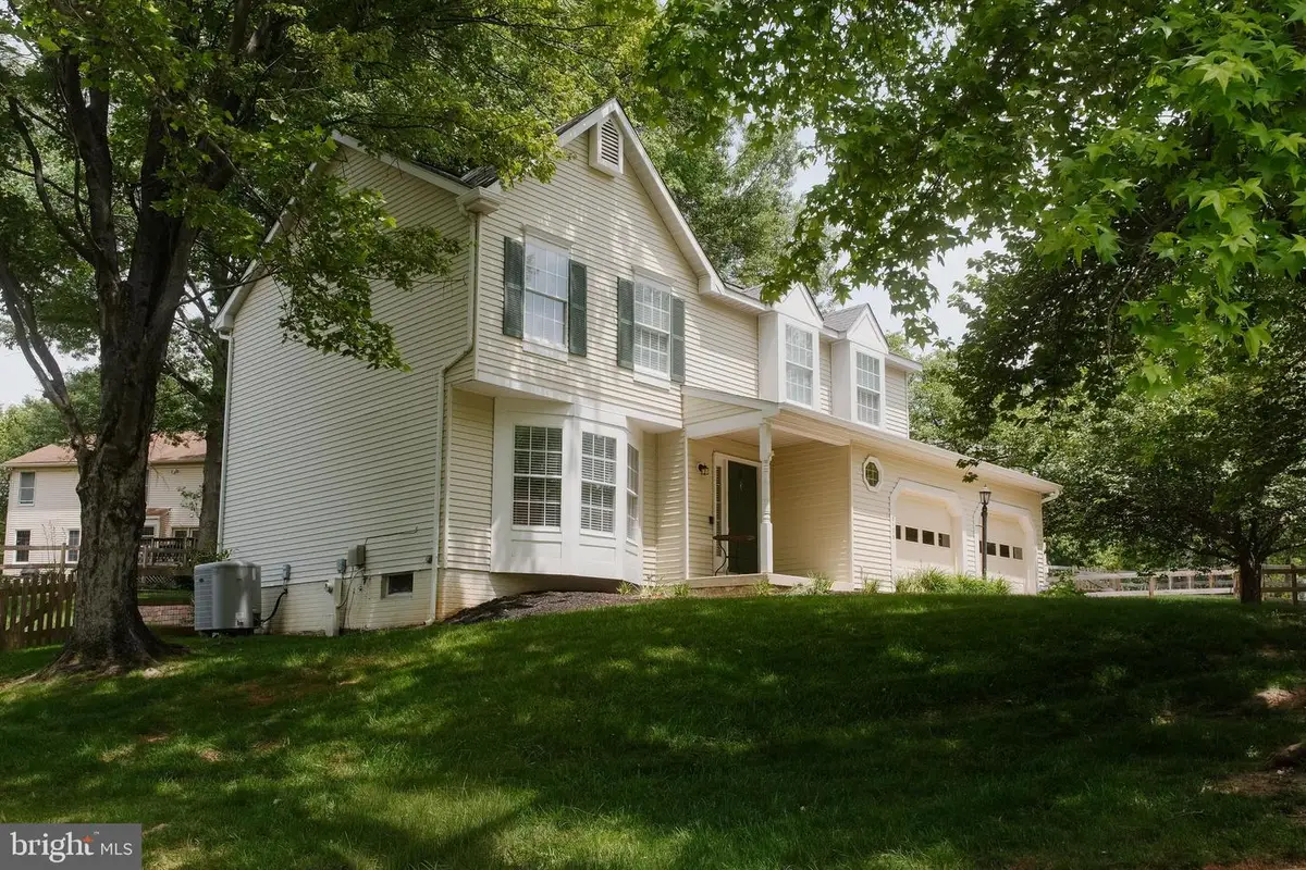 8106 Tide Rock Sq, Columbia, MD 21045 - #1