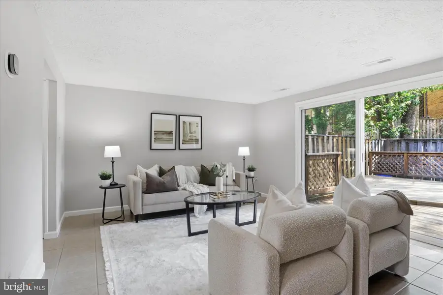 6556 Pennacook Ct, Columbia, MD 21045 - #3