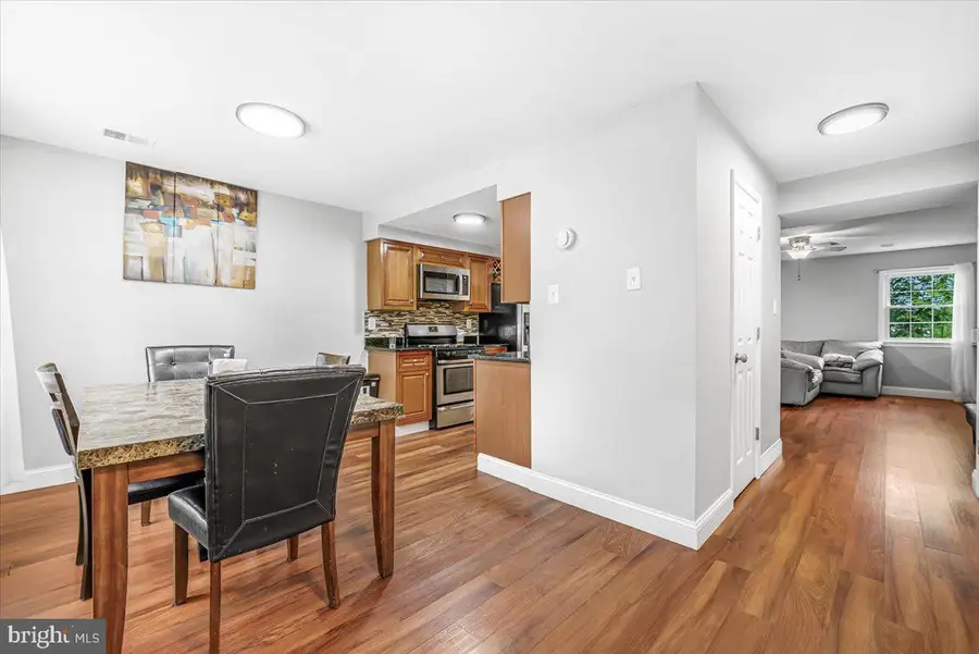 5852 Morningbird Ln, Columbia, MD 21045 - #3