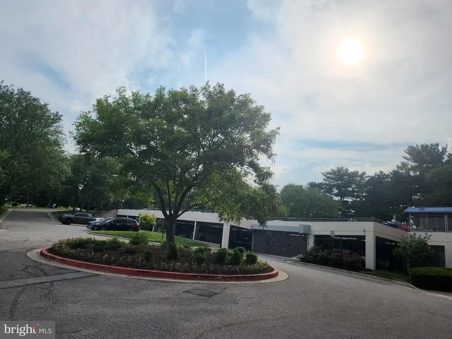 10001 Windstream Dr #806, Columbia, MD 21044 - #2