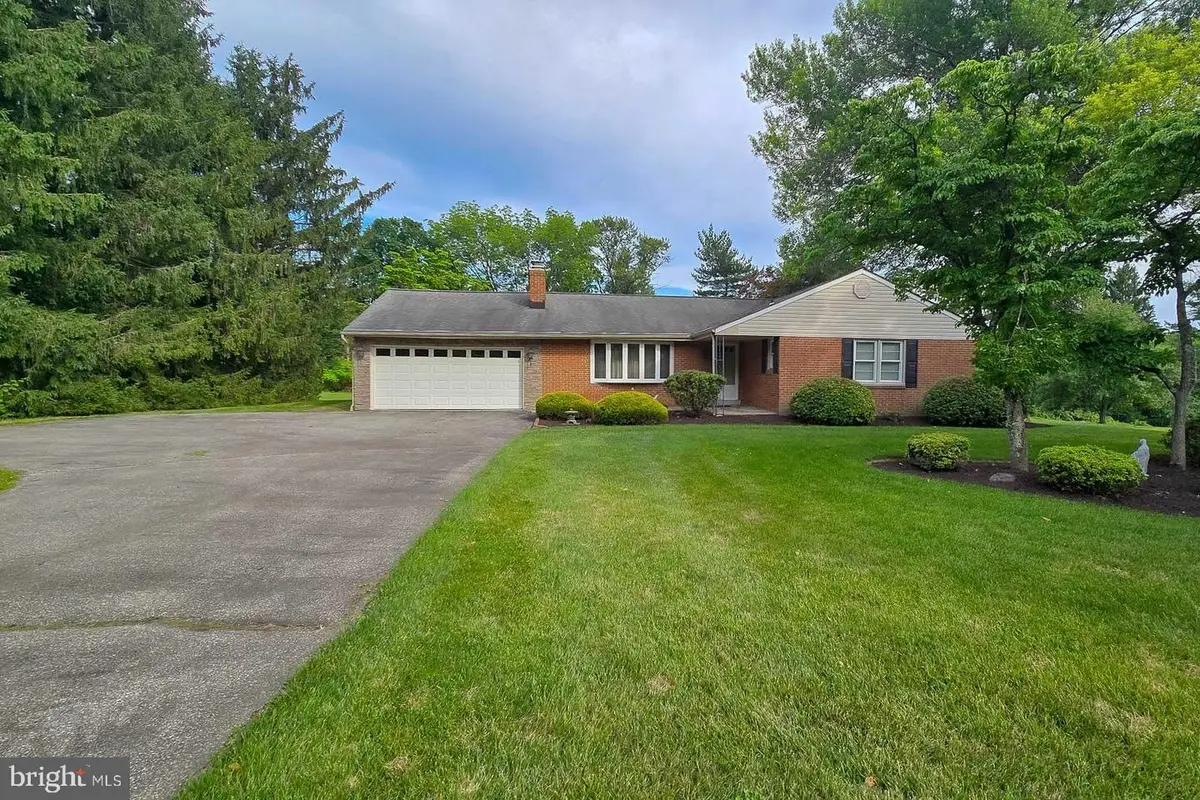 6417 Lochridge Rd, Columbia, MD 21044 - #1