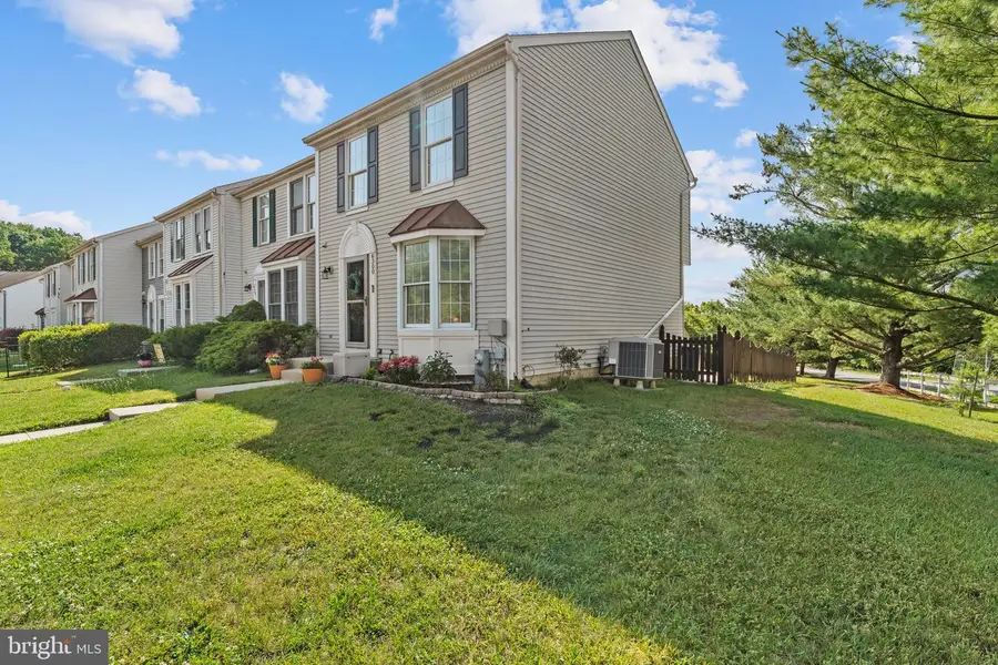 6300 Wimbledon Ct, Elkridge, MD 21075 - #2