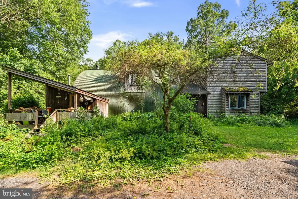 4388 Roxbury Mills Rd, Brookeville, MD 20833 - #1