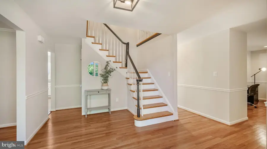 9179 Furrow Ave, Ellicott City, MD 21042 - #3