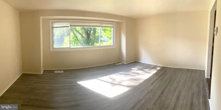 9323 Matador Rd, Columbia, MD 21045 - #2