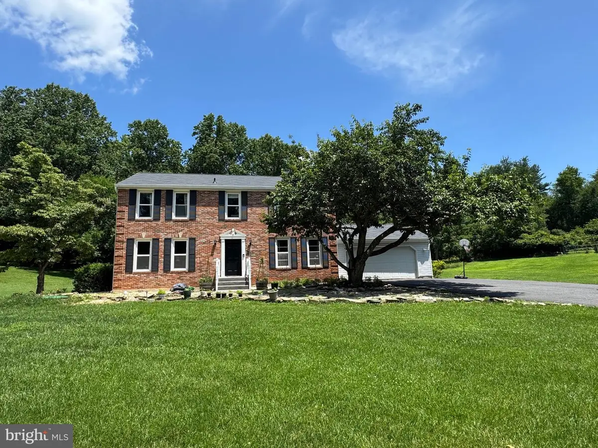 13083 Williamfield Dr, Ellicott City, MD 21042 - #1