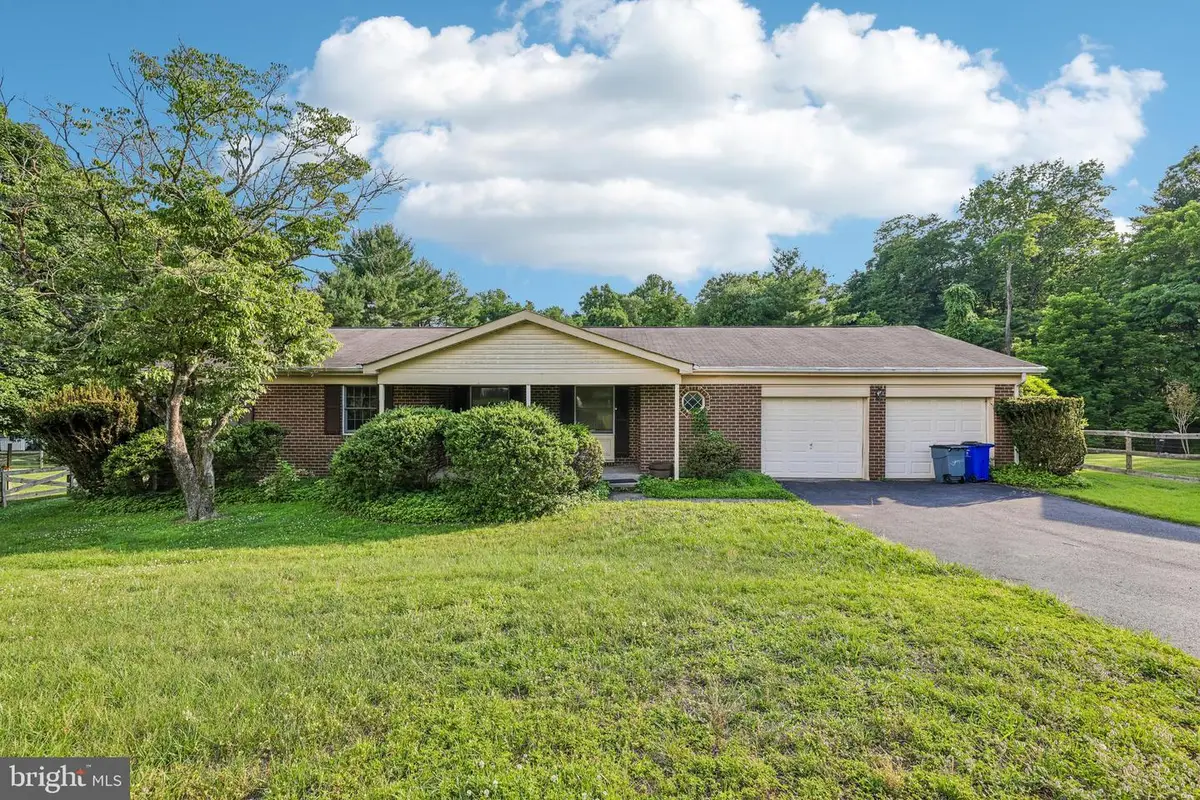 9707 Hollowood Ct, Ellicott City, MD 21042 - #1