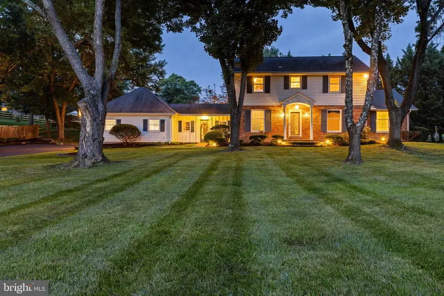4053 Crescent Rd, Ellicott City, MD 21042 - #2