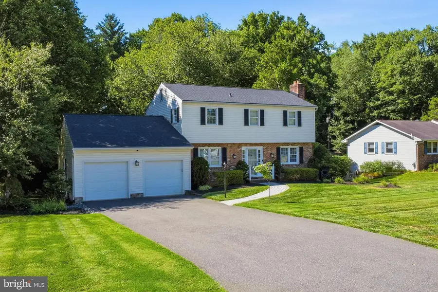 10217 Green Clover Dr, Ellicott City, MD 21042 - #2