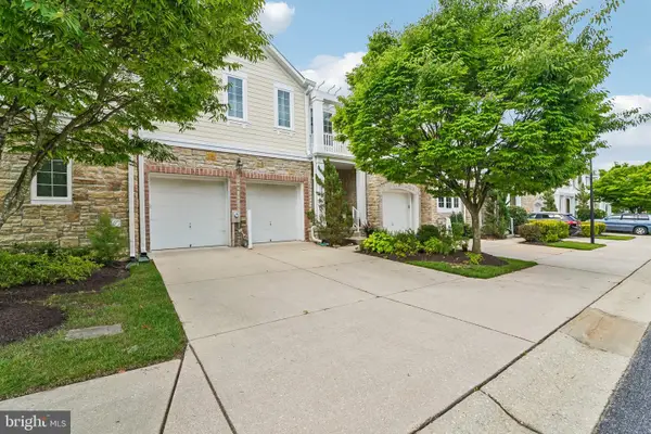 8893 Shining Oceans Way #15, COLUMBIA, MD 21045
