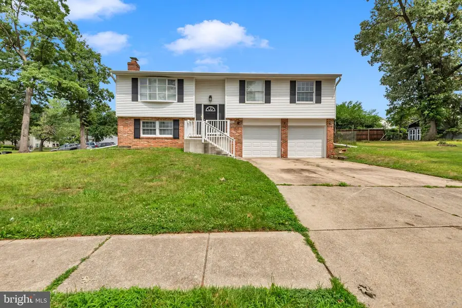 9301 N Laurel Rd, Laurel, MD 20723 - #2