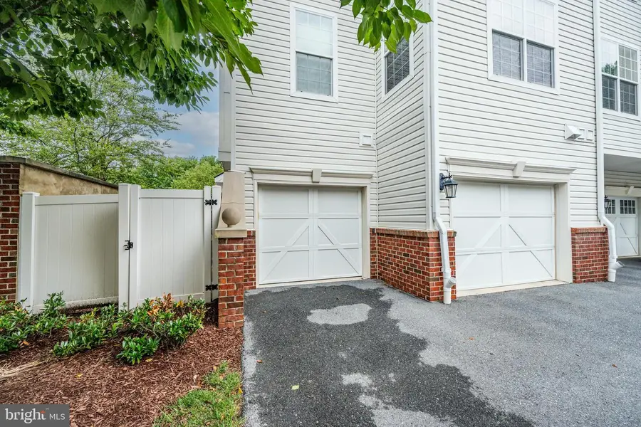 3011 Dexter Dr #1106, Ellicott City, MD 21043 - #3