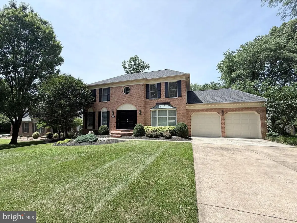 10230 Breconshire Rd, Ellicott City, MD 21042 - #1