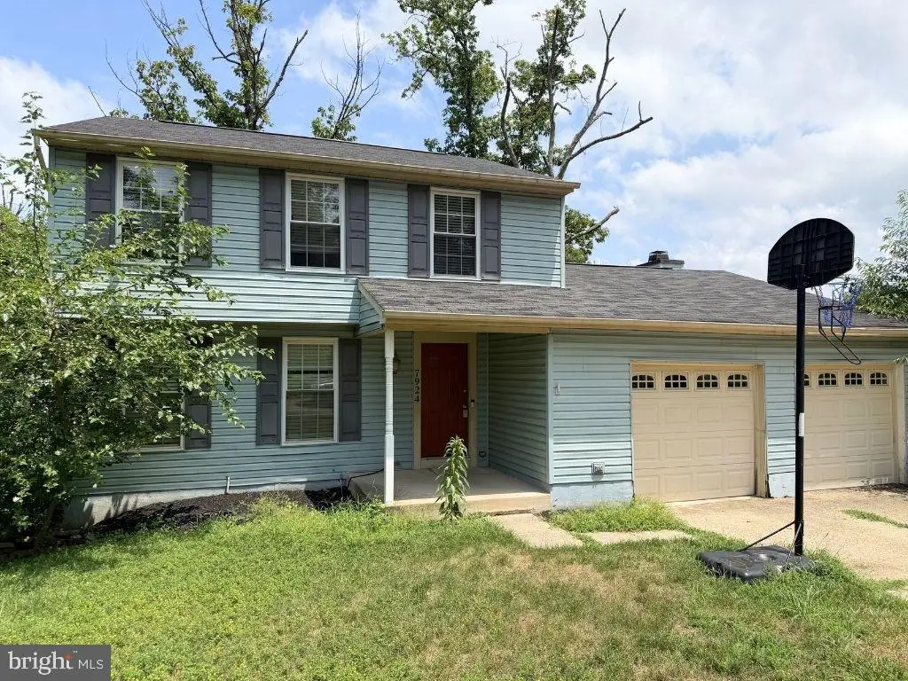7924 Butterfield Dr, Elkridge, MD 21075 - #1