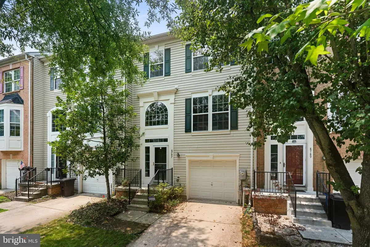 8787 Stonehouse Dr, Ellicott City, MD 21043 - #1
