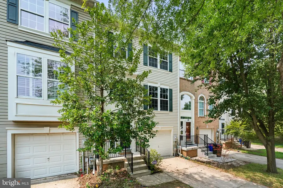 8787 Stonehouse Dr, Ellicott City, MD 21043 - #3