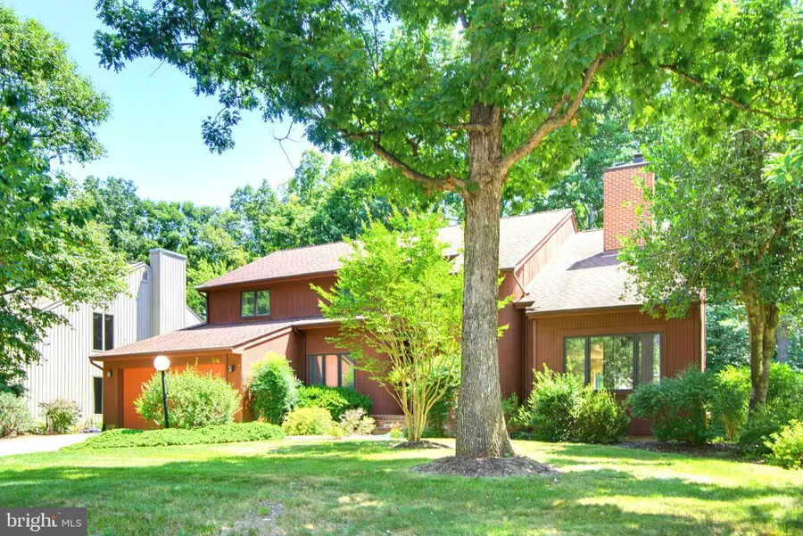 6181 Wooded Run Dr, Columbia, MD 21044 - #2