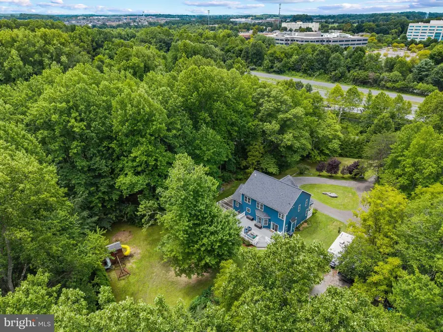 7631 Old Columbia Rd, Laurel, MD 20723 - #2