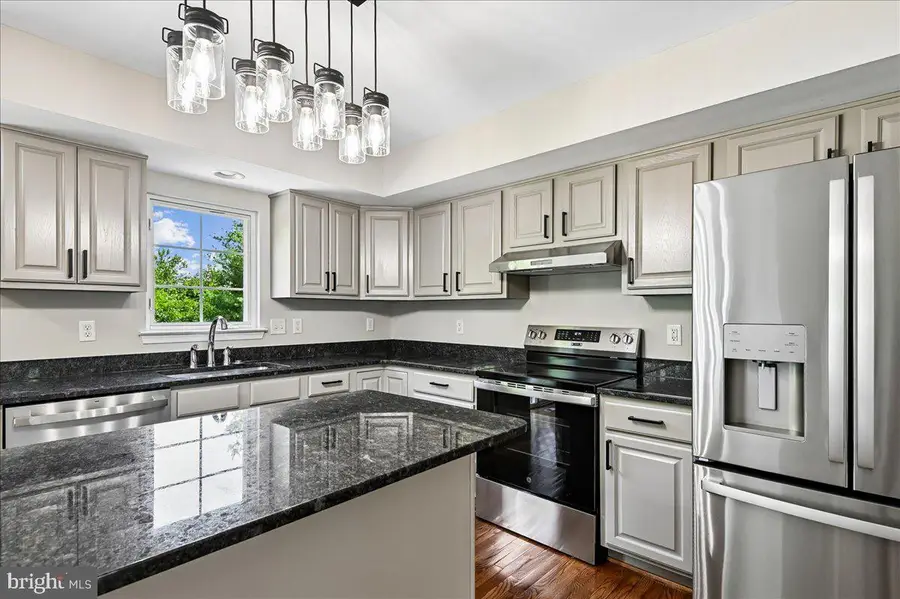 6034 Florey Rd, Hanover, MD 21076 - #2