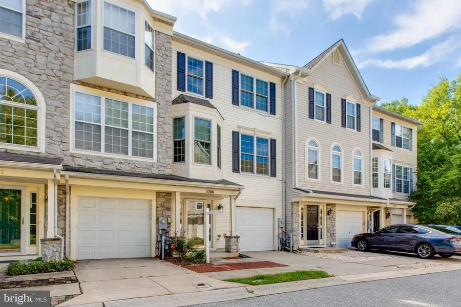 5766 Goldfinch Ct, Ellicott City, MD 21043 - #2