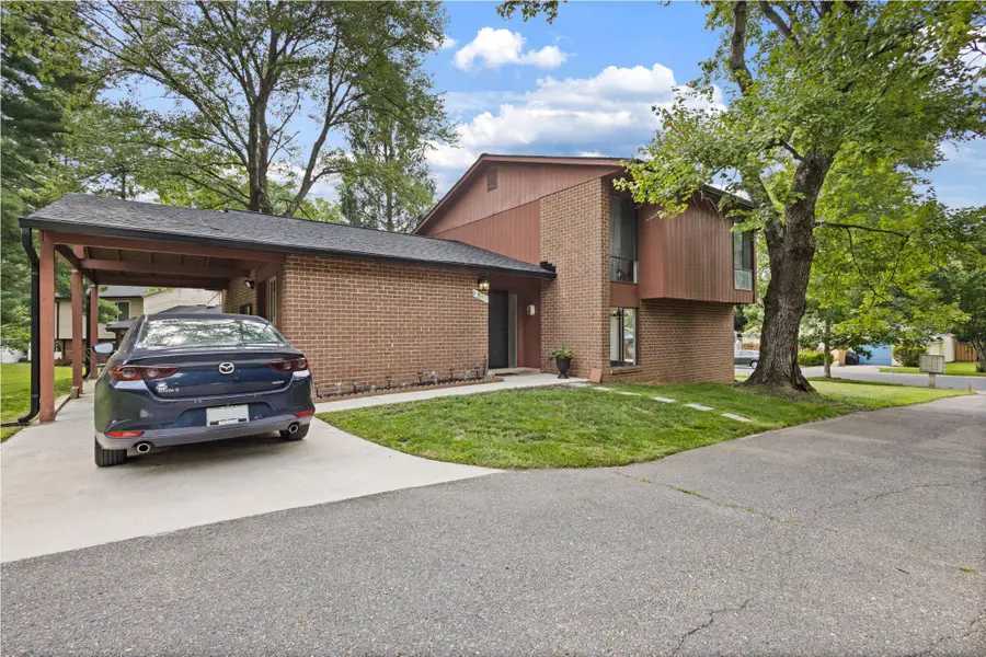 9511 Wandering Way, Columbia, MD 21045 - #2