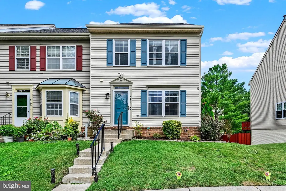 6211 Deep Earth Ln, Columbia, MD 21045 - #1