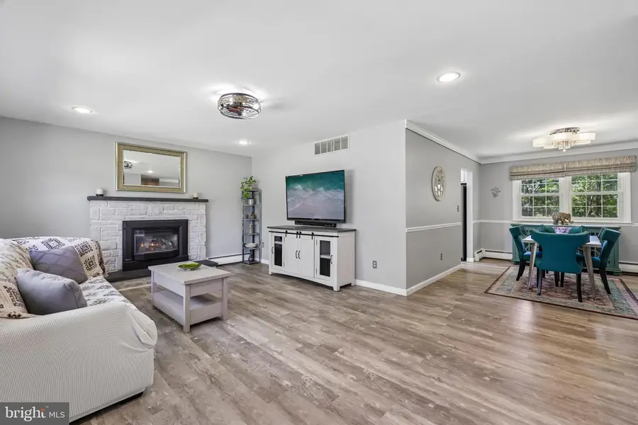 2806 Pinewick Rd, Ellicott City, MD 21042 - #2