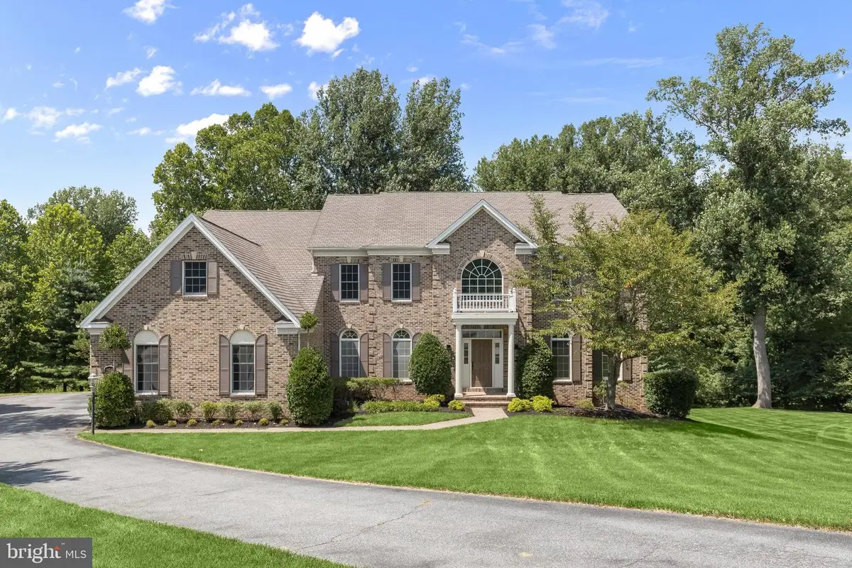 11546 Fox River Dr, Ellicott City, MD 21042 - #1