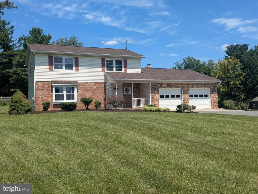 7464 Flamewood Dr, Clarksville, MD 21029 - #2