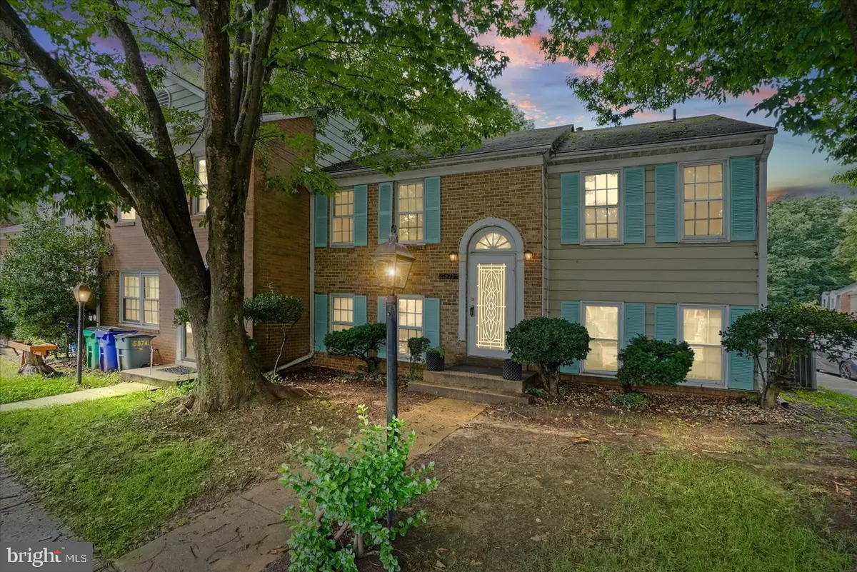 5972 Grand Banks Rd, Columbia, MD 21044 - #1