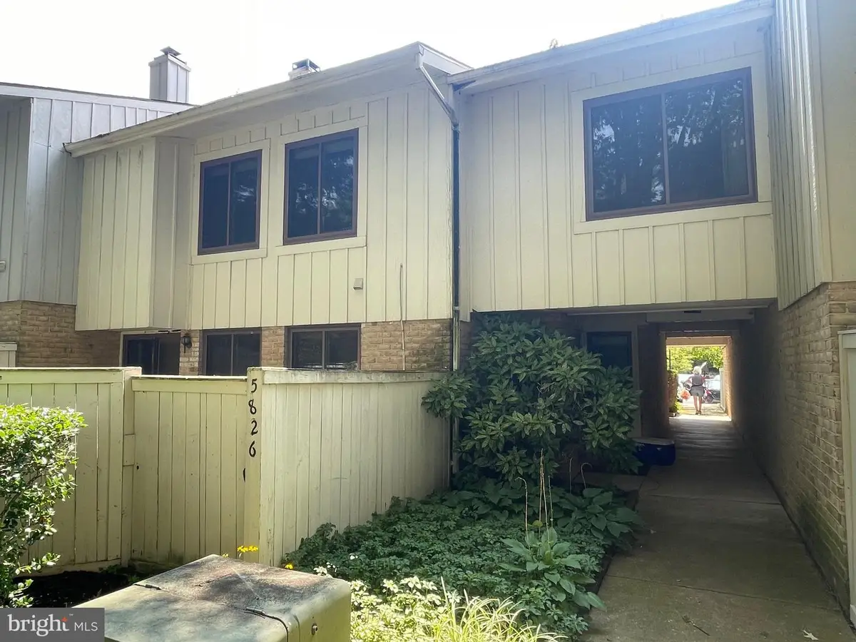 5826 Harness Ct, Columbia, MD 21044 - #1