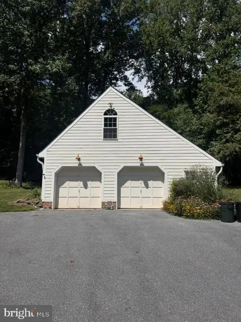13767 Lakeside Dr, Clarksville, MD 21029 - #2