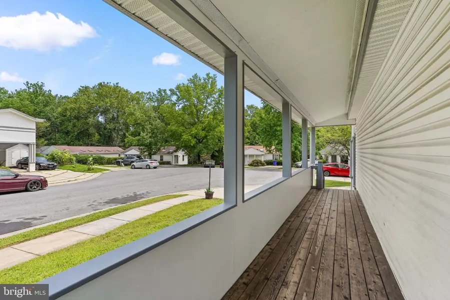 8902 Josephs Coat Ct, Jessup, MD 20794 - #3