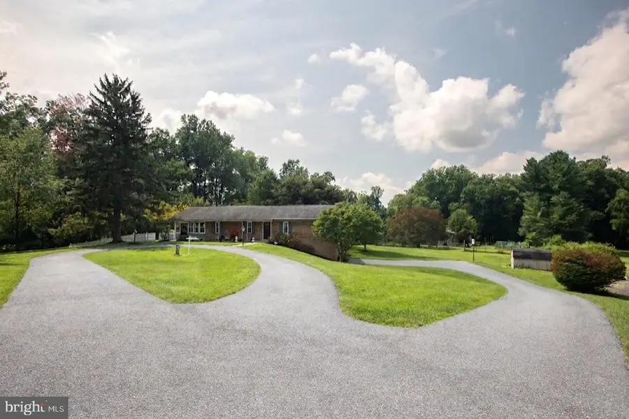 4356 Linthicum Rd, Dayton, MD 21036 - #2