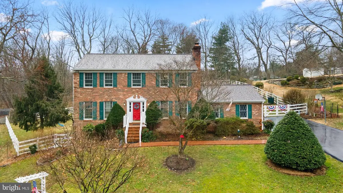 9717 Cypressmede Dr, Ellicott City, MD 21042 - #1