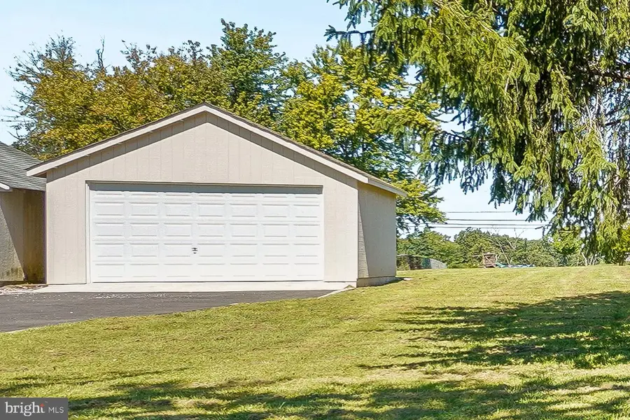 692 Ridge, Mount Airy, MD 21771 - #3