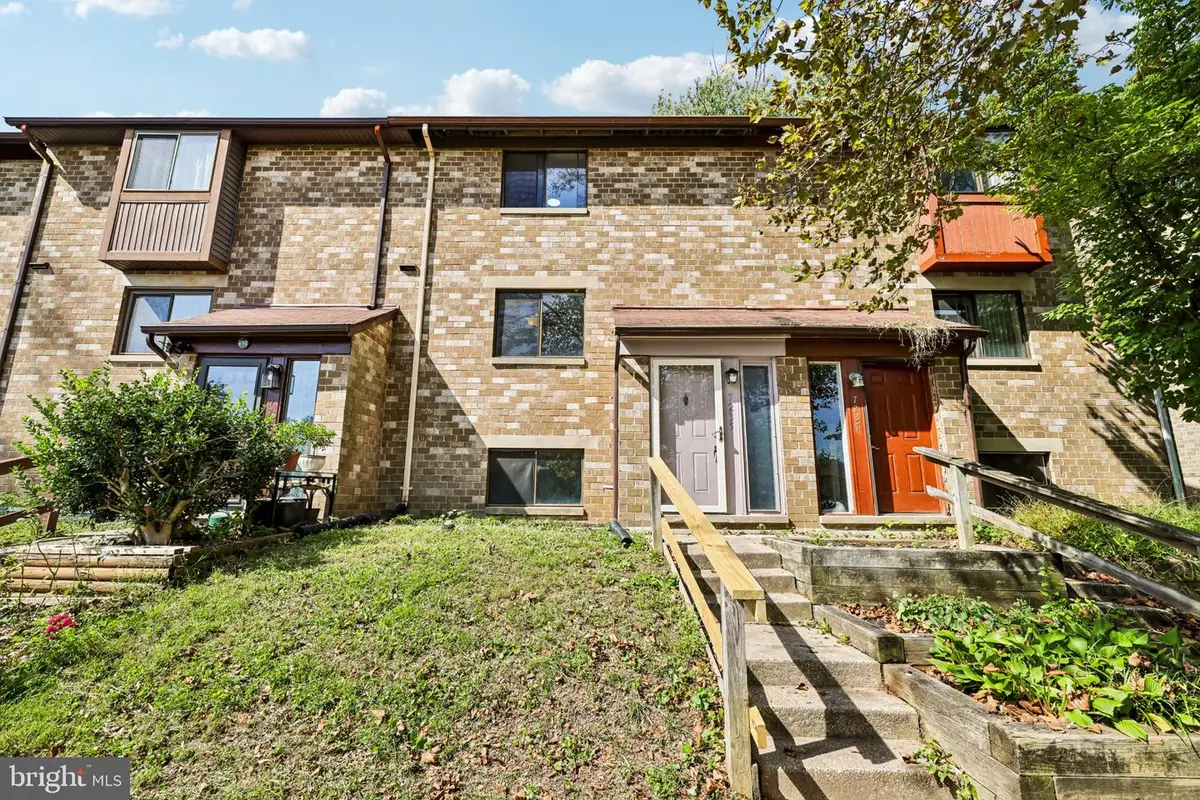 7235 Talisman Ln, Columbia, MD 21045 - #1