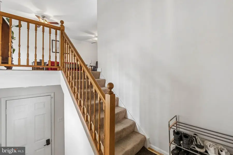 6492 Sedgwick St, Elkridge, MD 21075 - #3