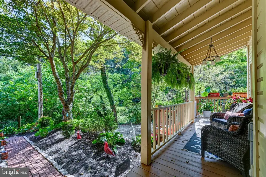 8469 Hill St, Ellicott City, MD 21043 - #3