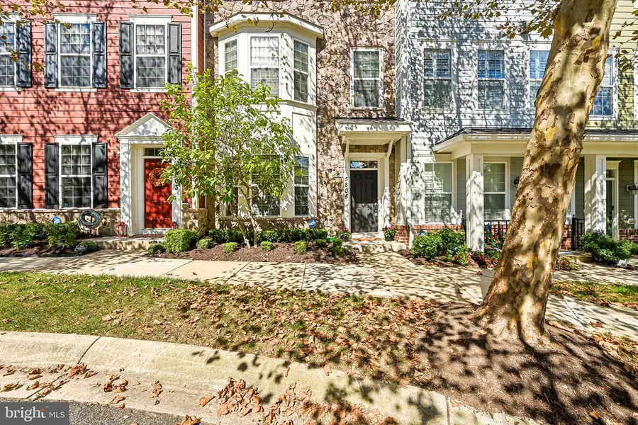 5805 Richards Valley Rd, Ellicott City, MD 21043 - #2