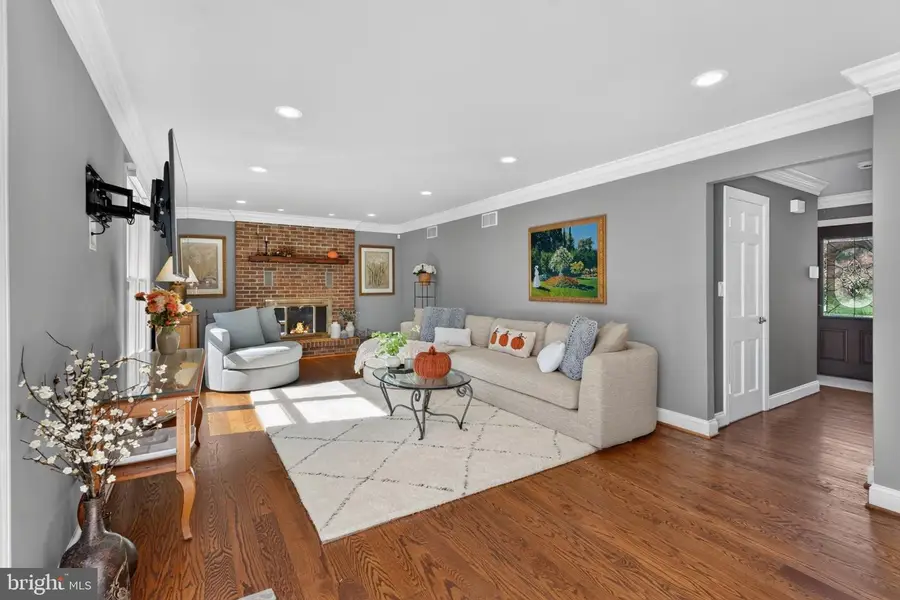 13713 Barberry Way, Sykesville, MD 21784 - #2