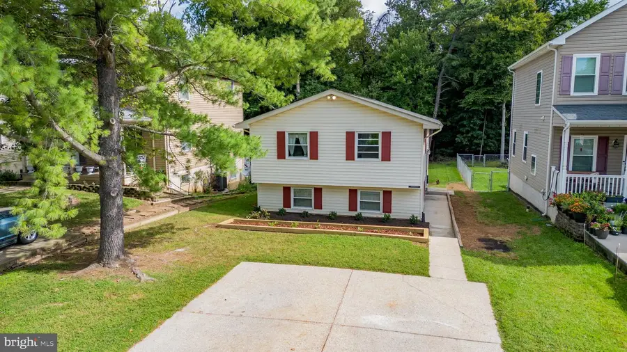 7311 Wye Ave, Jessup, MD 20794 - #2